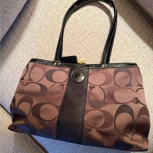 Vintage canvas Coach Brown and Black Signature Shoulder Bag